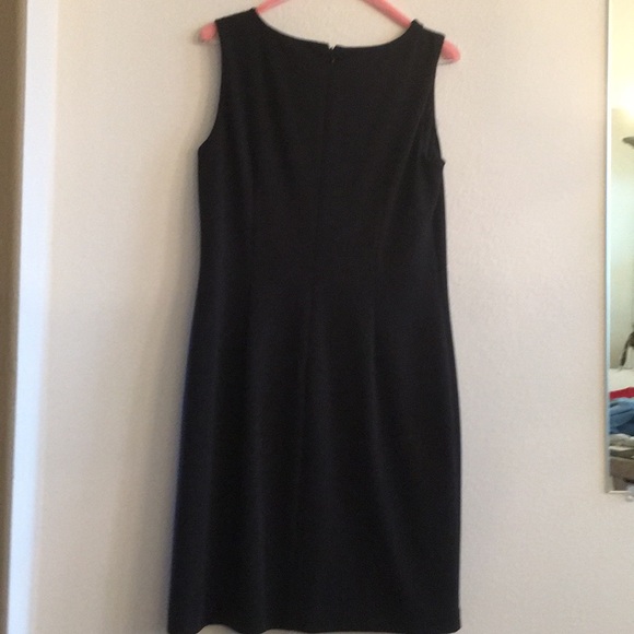 Ellen Tracy striped dress. - Picture 2 of 2